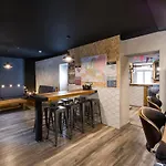 Wicked Weasel Hostel